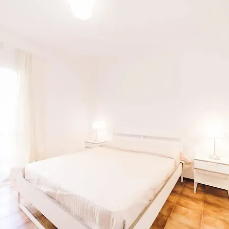 Casa vacanze Two Floors With Private Garden In Olbia# *