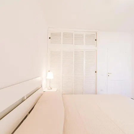 Casa vacanze Two Floors With Private Garden In Olbia# *